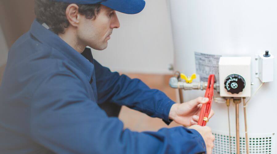 Expert burst pipe repair services in McKenzie, TN